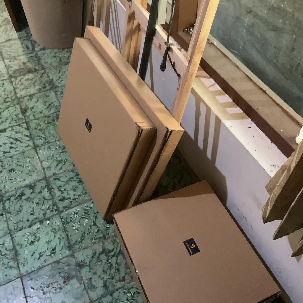 Packing Karya Seni