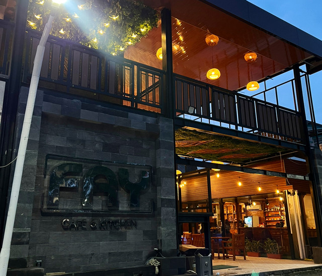 FAY Cafe & Kitchen
