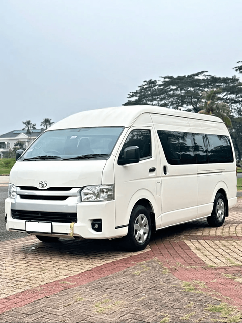 Hiace Commuter 14 Seat Luvion Group