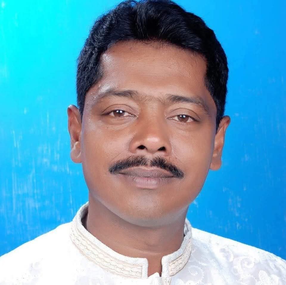 ভুয়া আইডিতে অপপ্রচারের অভিযোগ, আরিফ হোসেন হাওলাদারের পক্ষে সোচ্চার নেতাকর্মীরা