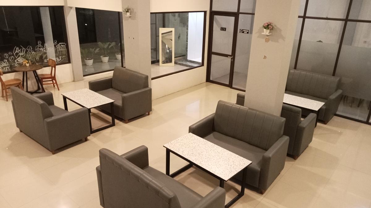 Lentera Coffee & Space