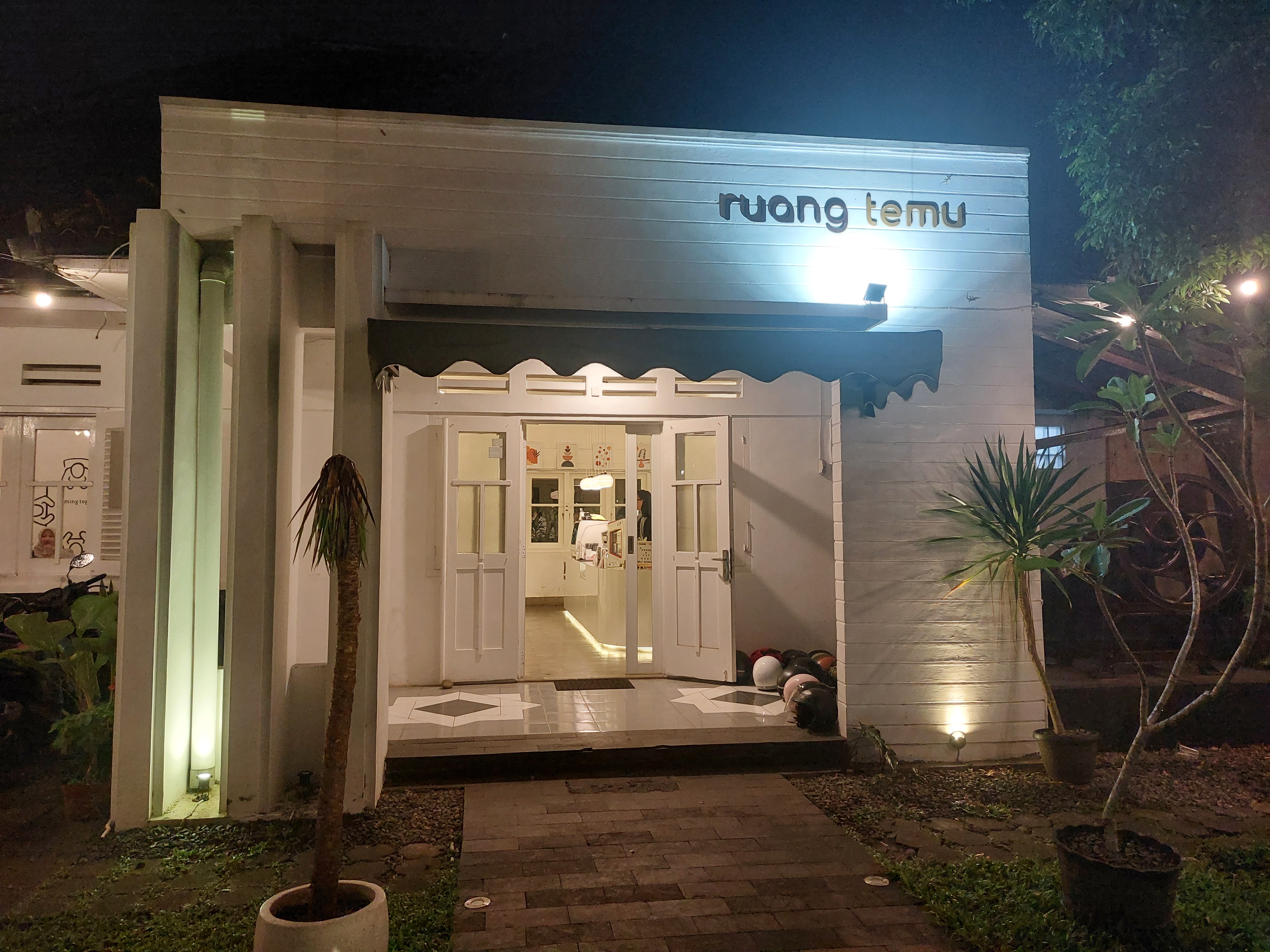 Ruang Temu