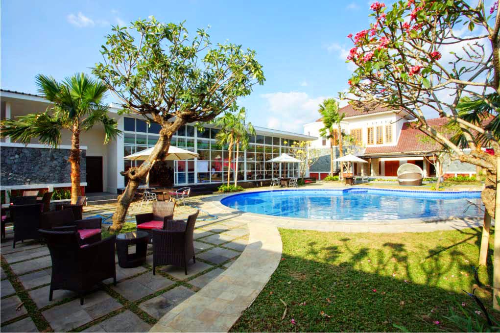 i Club (Resto, Event, & Wedding Venue)