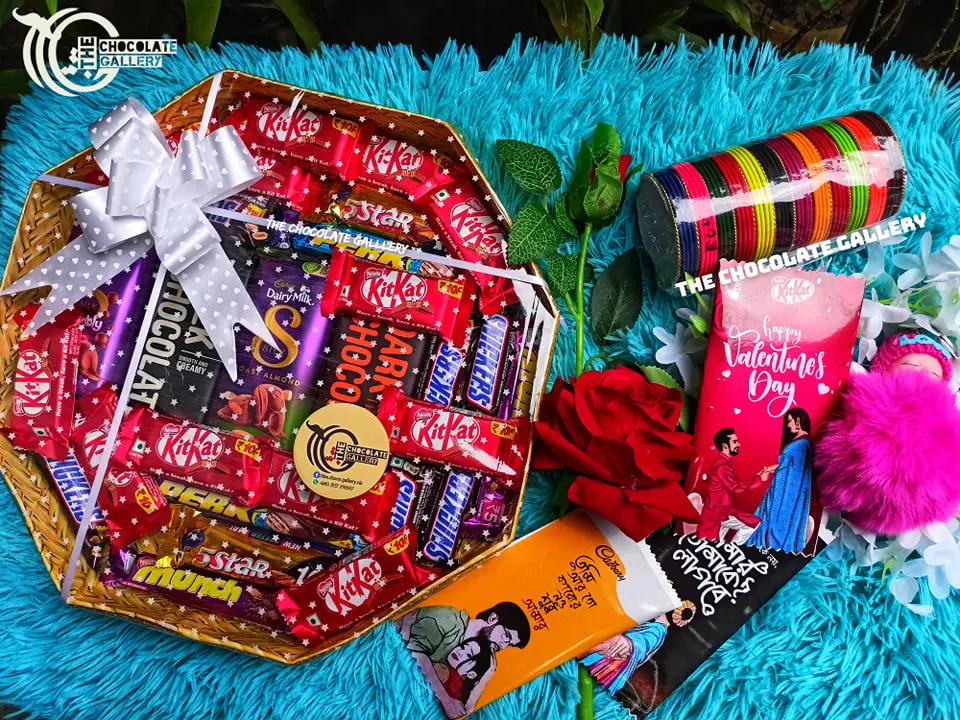 Luxury Chocolate Combo Gift Box – 2520 TK