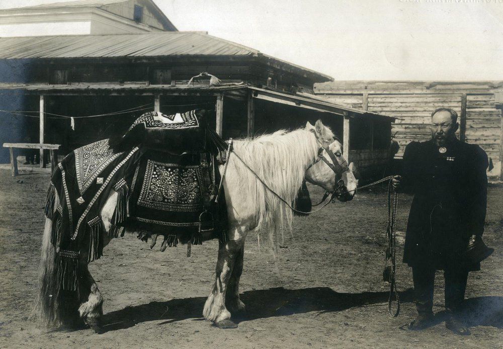 1902-4.jpg
