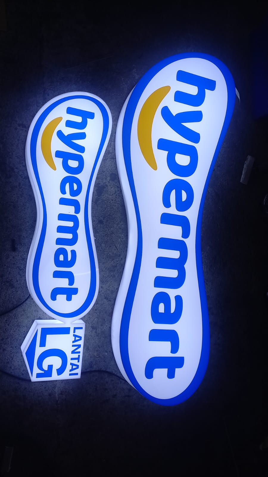 Neon Box hasil pengerjaan Neonika Advertising Bandung 12