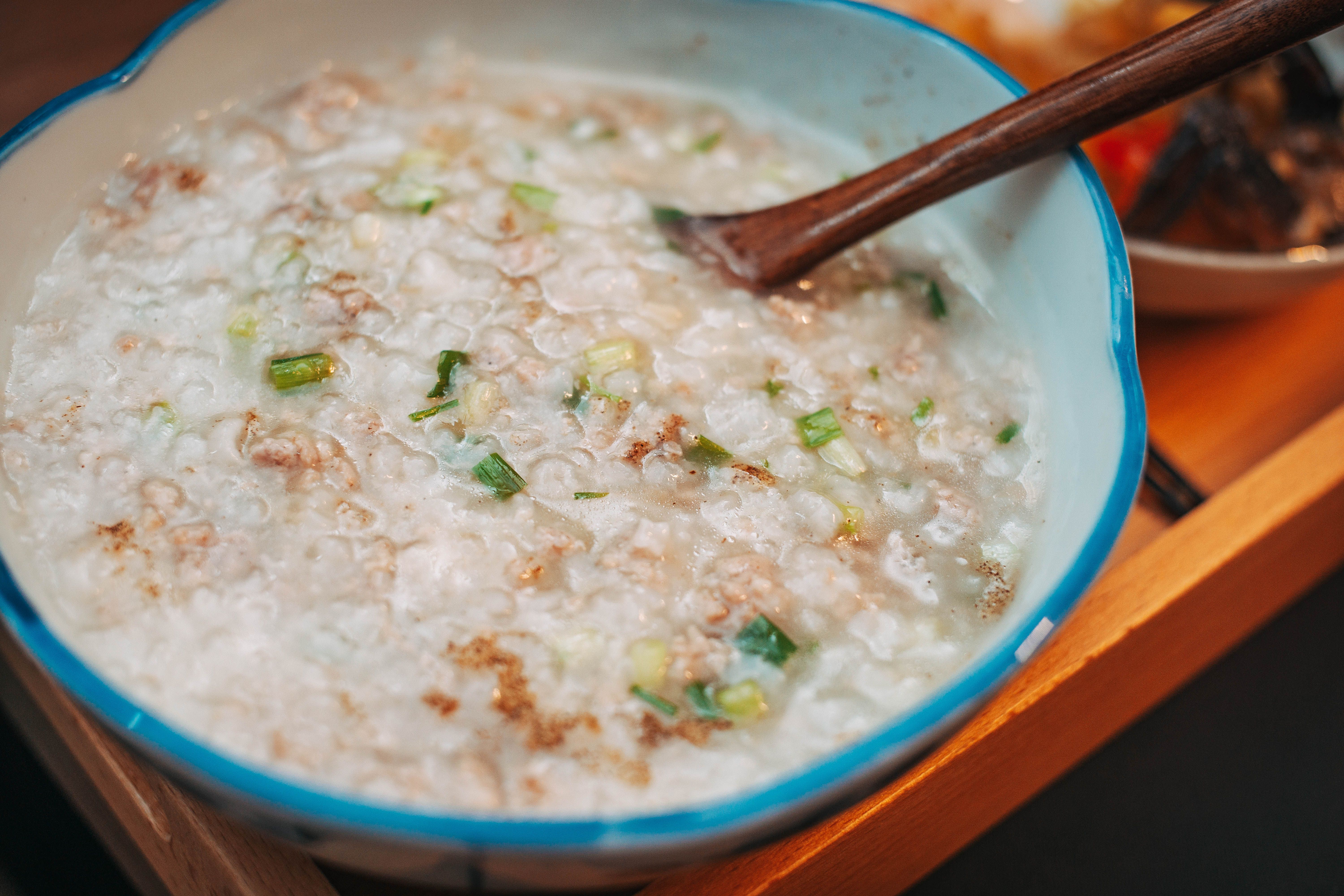 Bubur Ikan Tuna untuk Keluarga yang Sedang Mendampingi Pasien Stroke