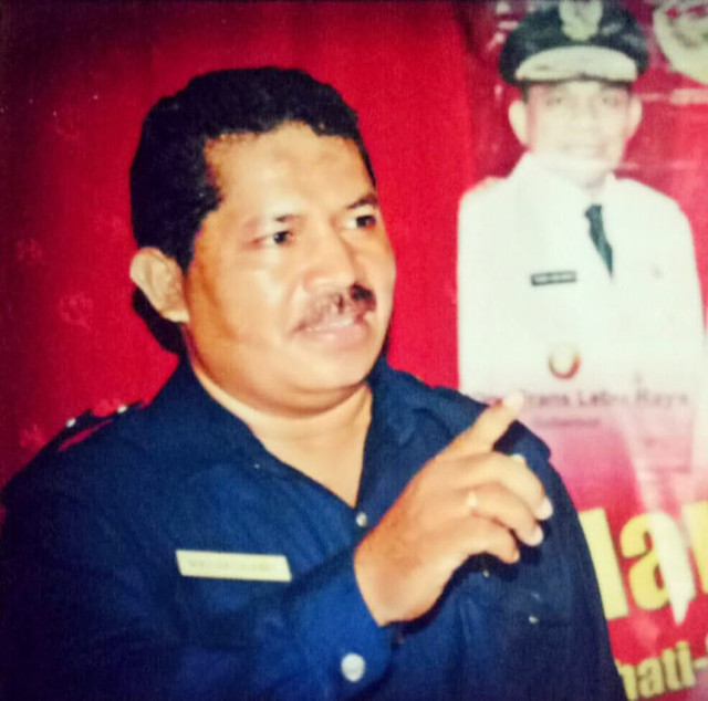 Drs. Nikolaus Ratulangi, MM