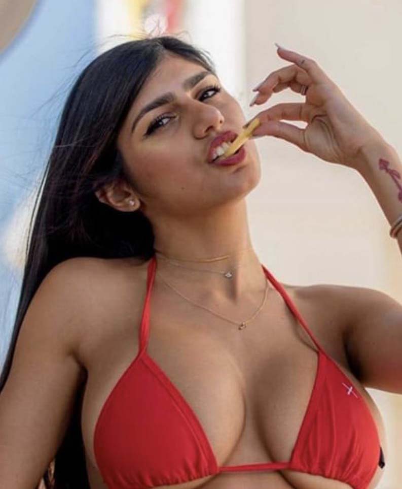 Naked Casting – Mia Khalifa (2026) HDRip English Short Film