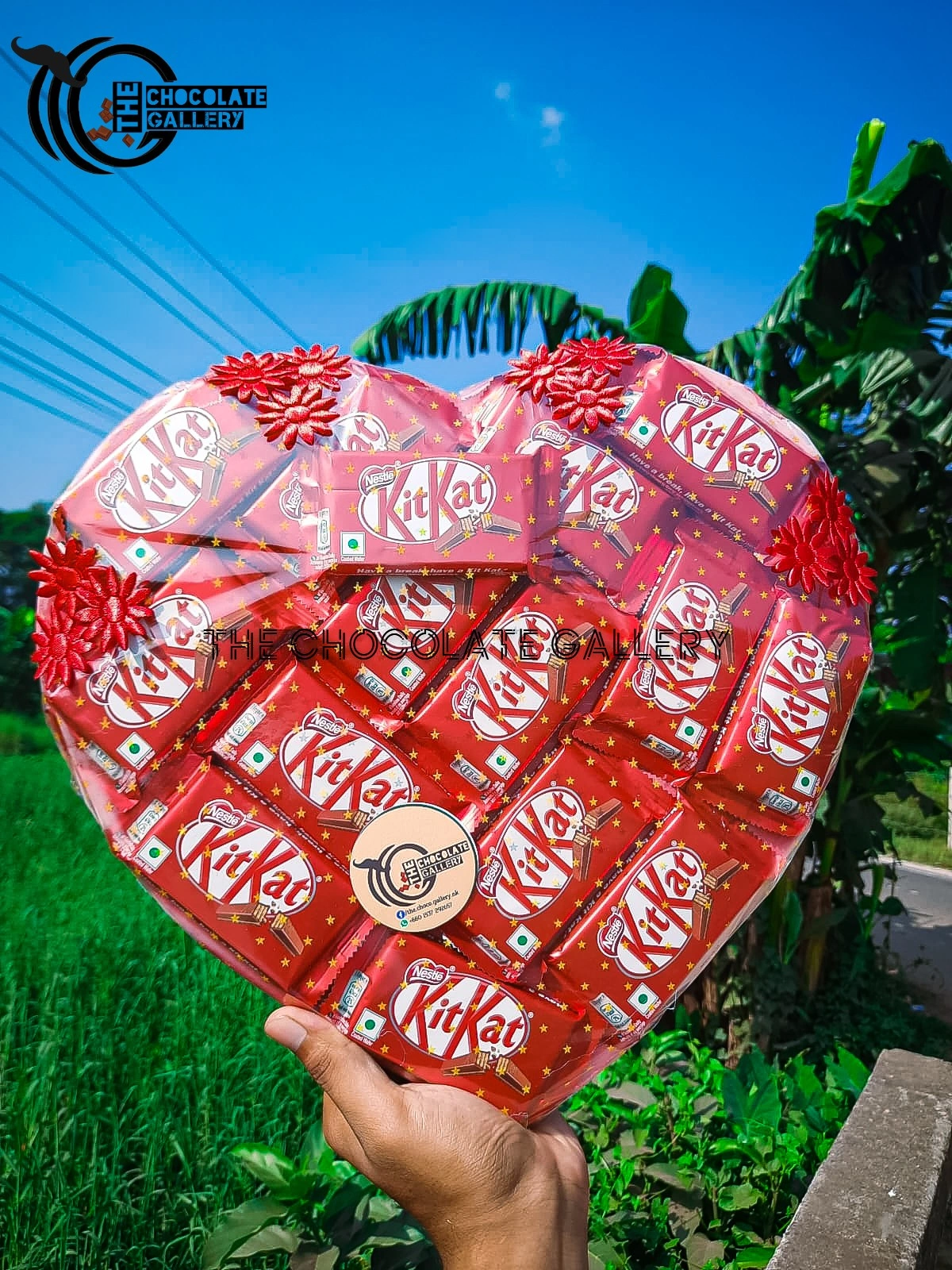 KitKat Love Circle Chocolate Box