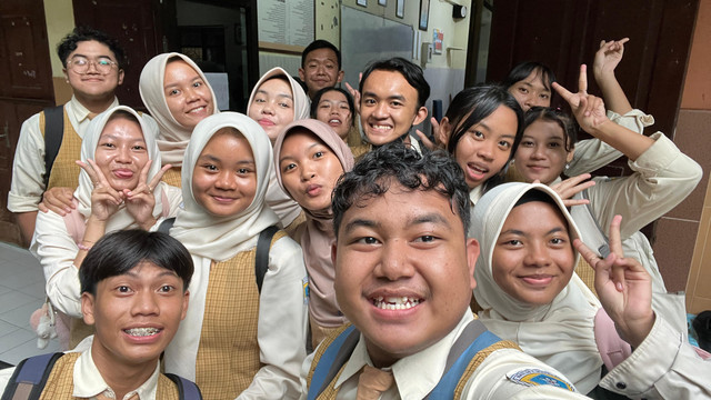 Foto Kebersamaan 12