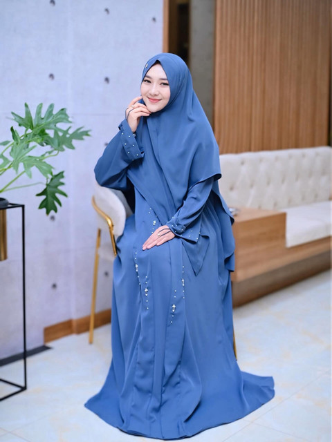 Aqila Abaya - Look 4