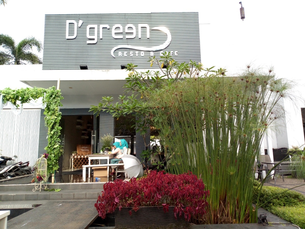 D'Green Resto and Coffee