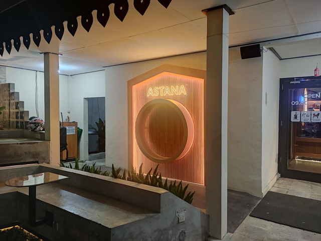 Astana Coffee & Eatery