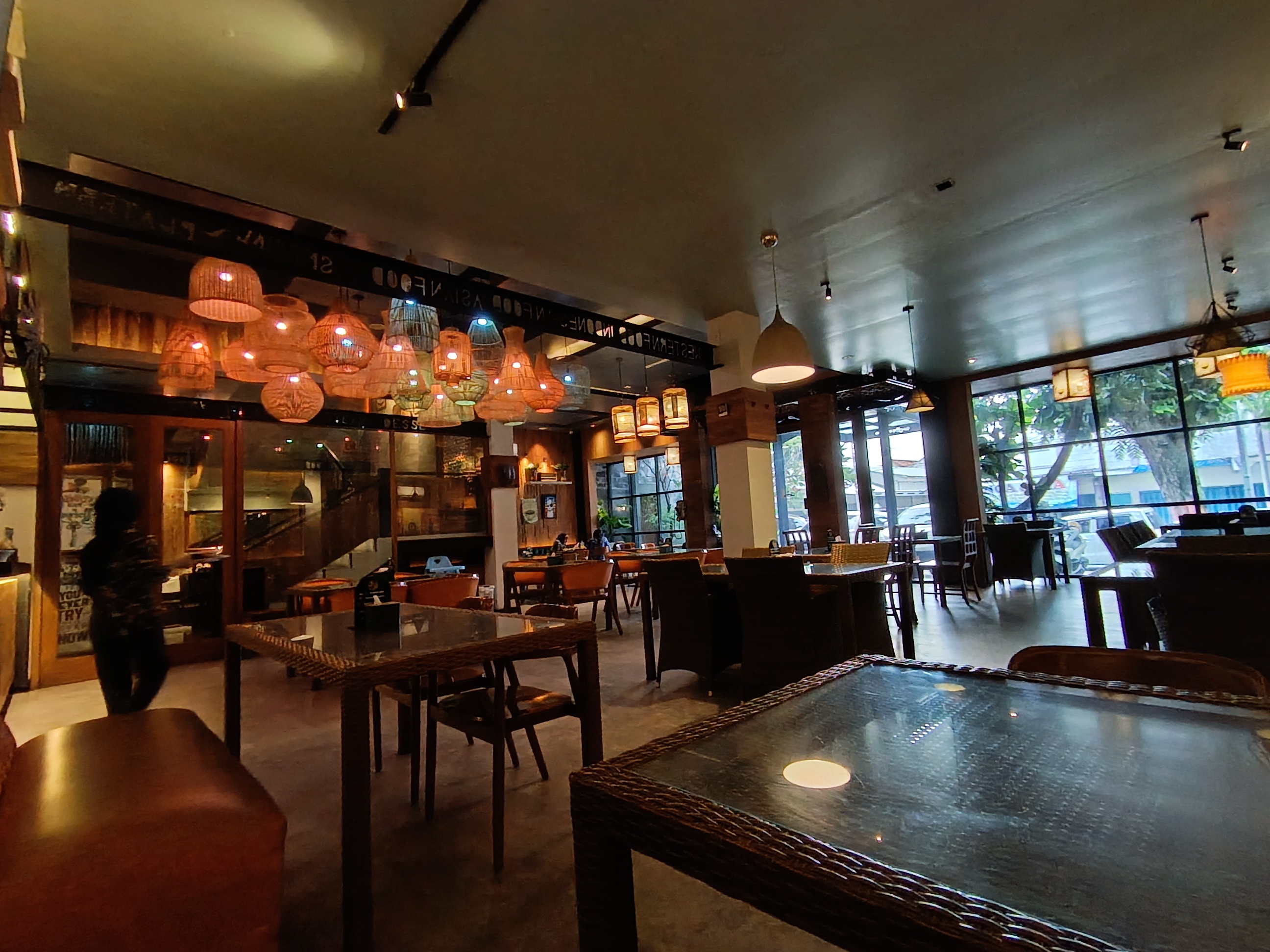 Kurma Resto & Coffee Shop
