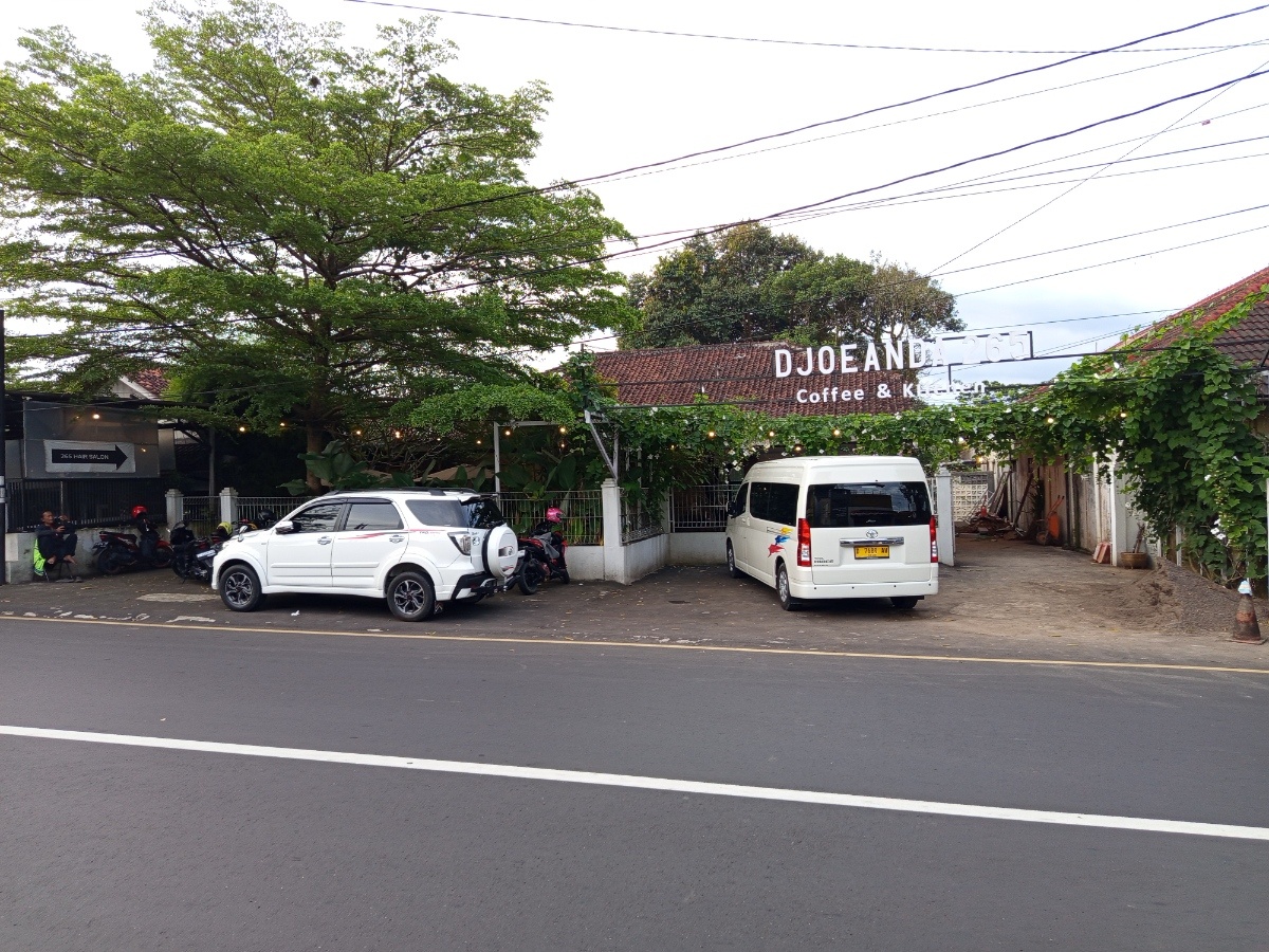 Djoeanda 265 Coffee & Kitchen