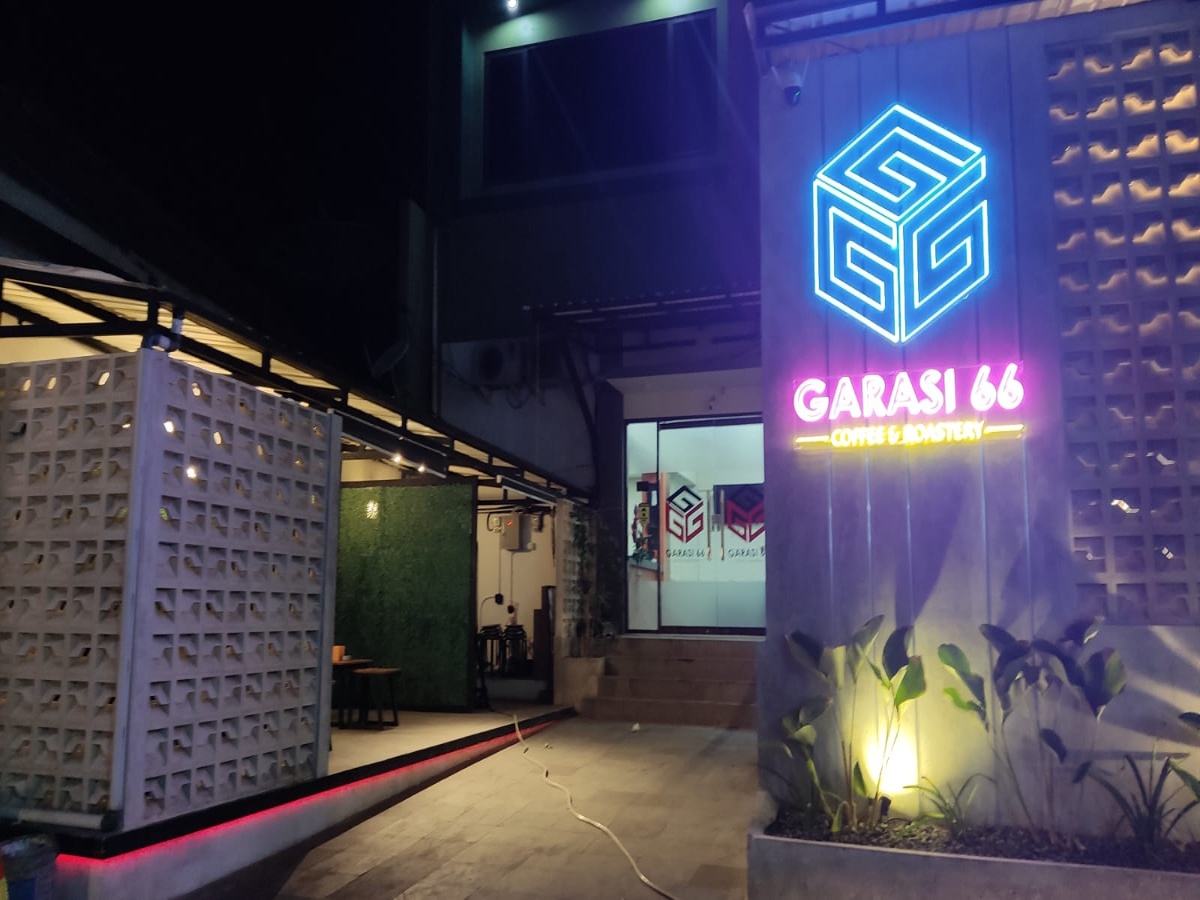 Garasi 66 Cafe