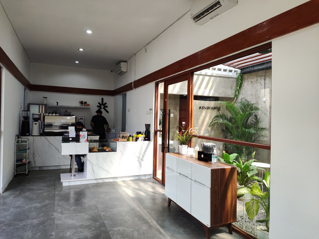 Suar Ruang Coffee Ground
