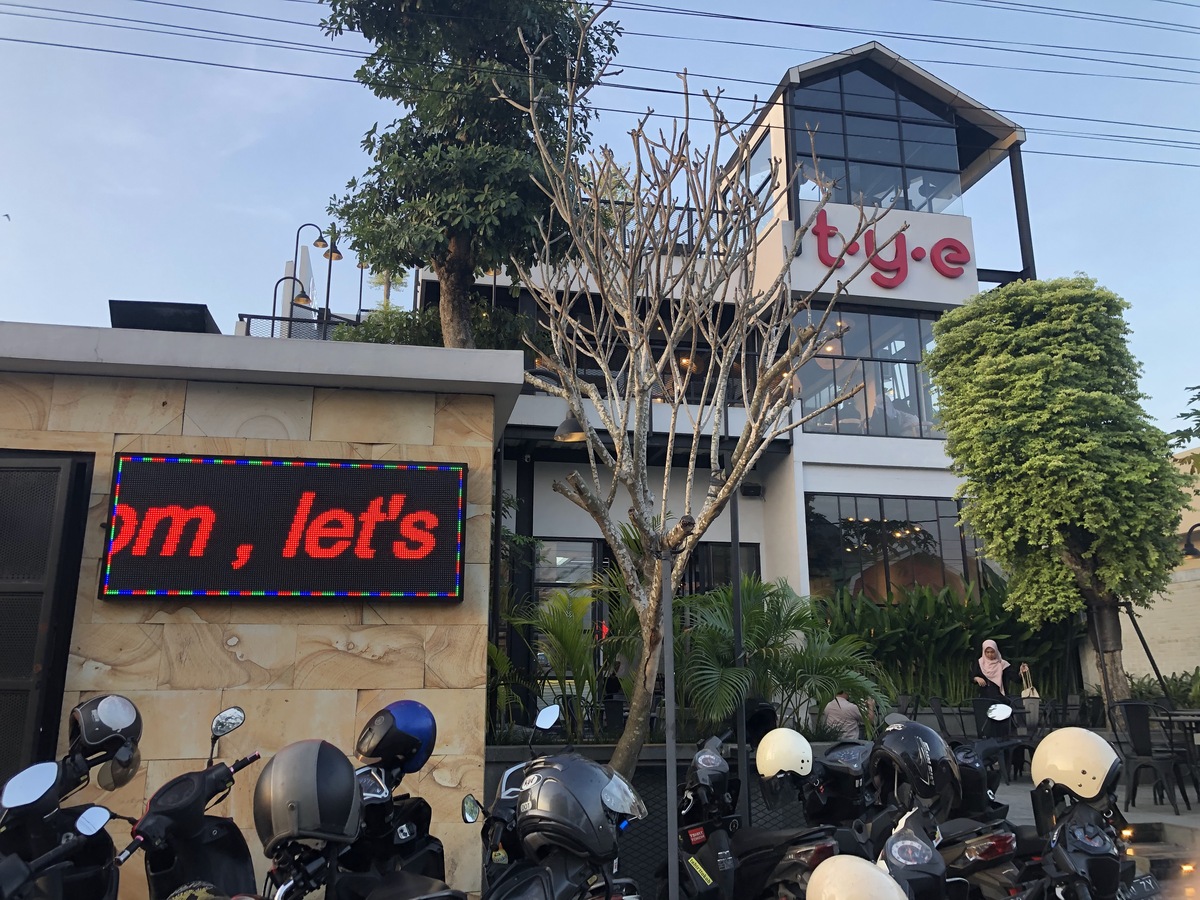 TYE Coffeehouse Sidoarjo