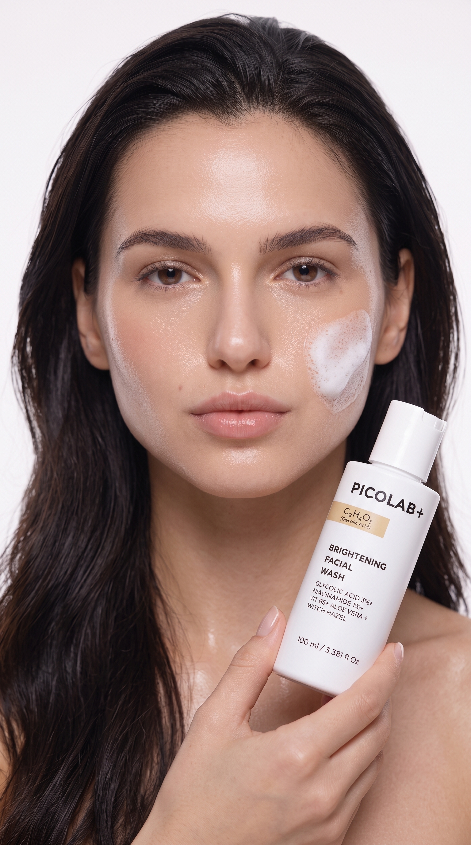 PICOLAB Brightening Facial Wash Model