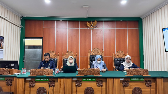 Rapat-dinas-061026