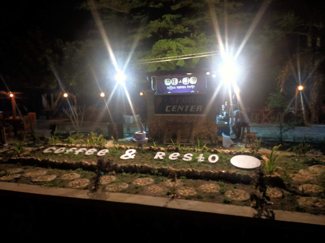 eLBe cofee and resto