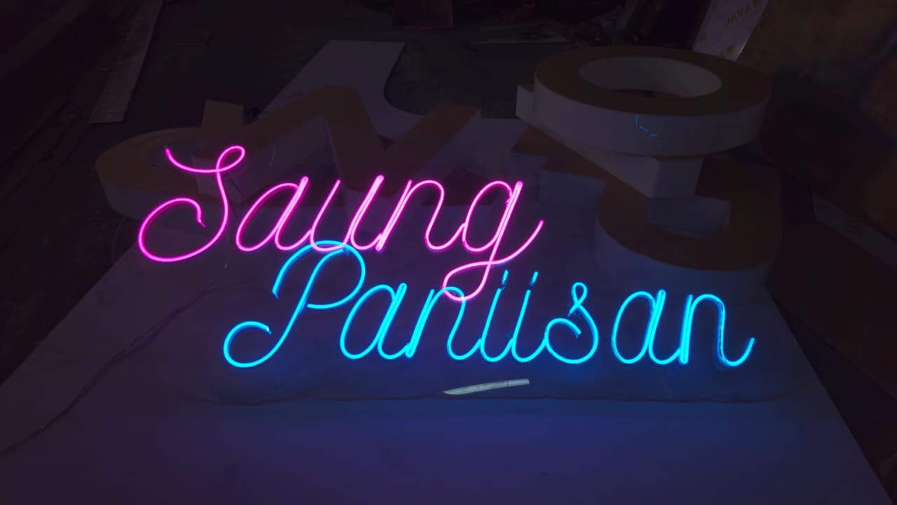 Neon Flex hasil pengerjaan Neonika Advertising Bandung 8