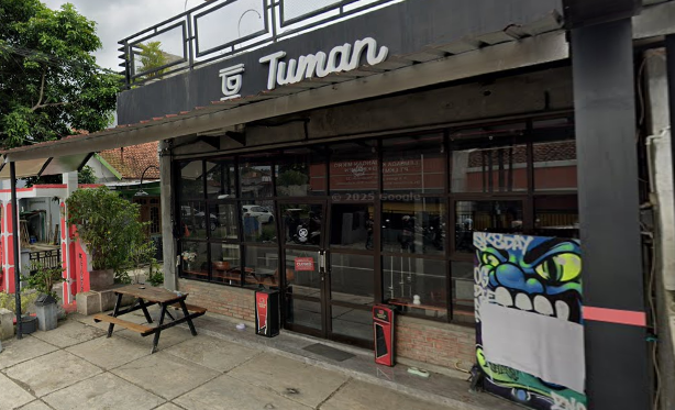 Tuman Coffee & Space