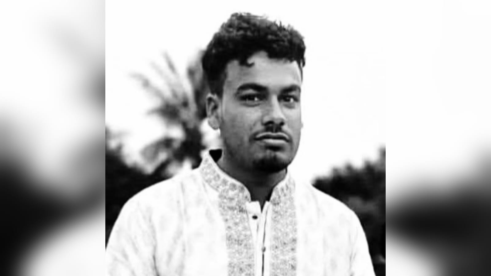 কুলিয়ারচরে হালচাষের ট্রাক্টর উল্টে চালক নিহত