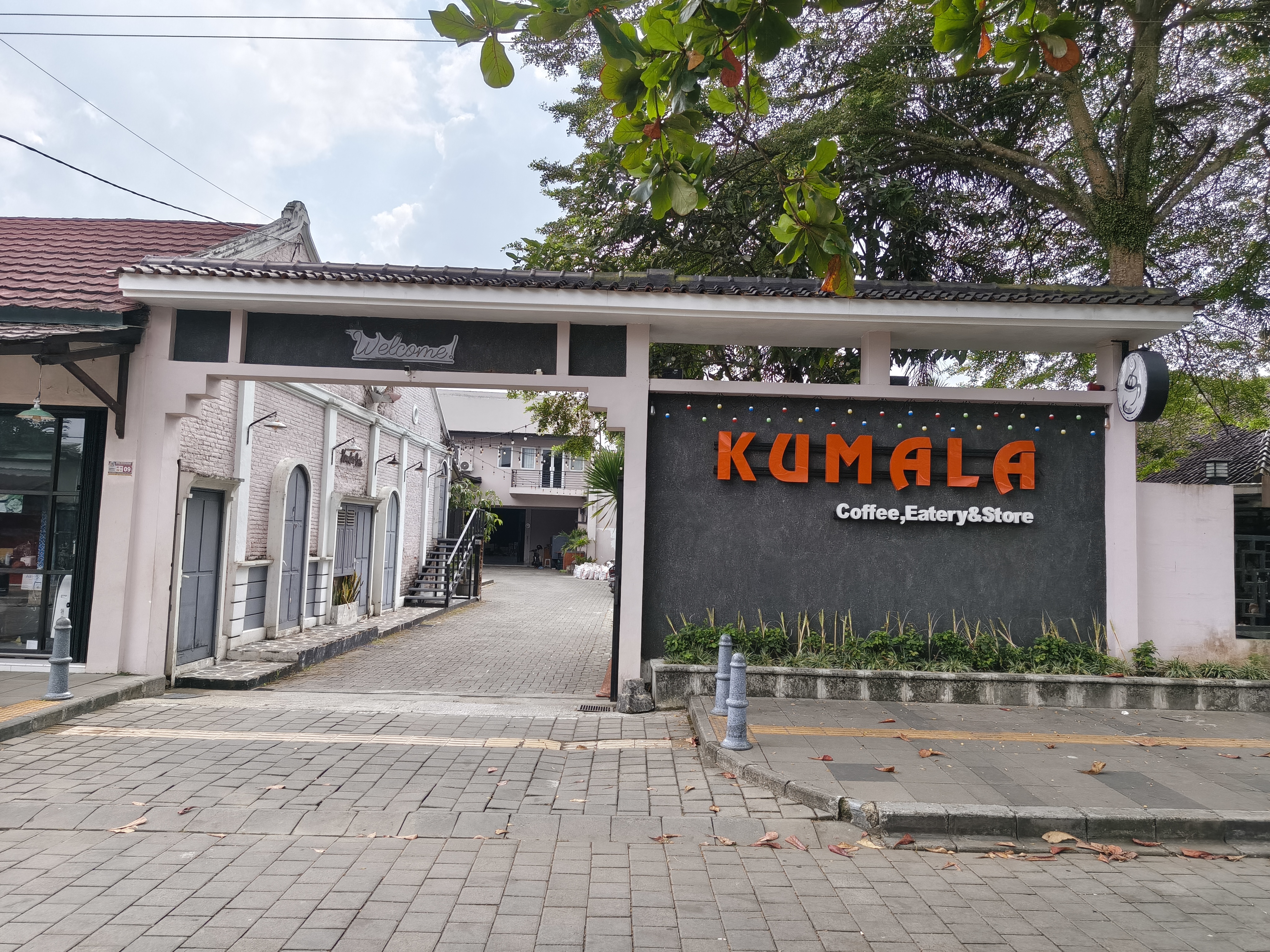 Kumala Coffee Eatery & Store