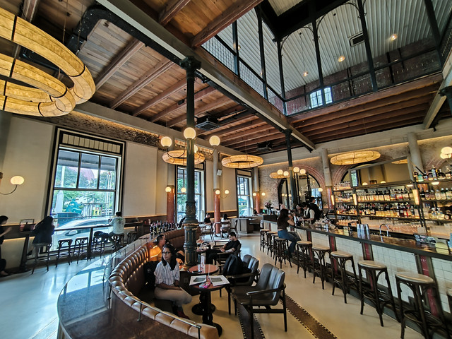 Spiegel All Day Bar & Dining