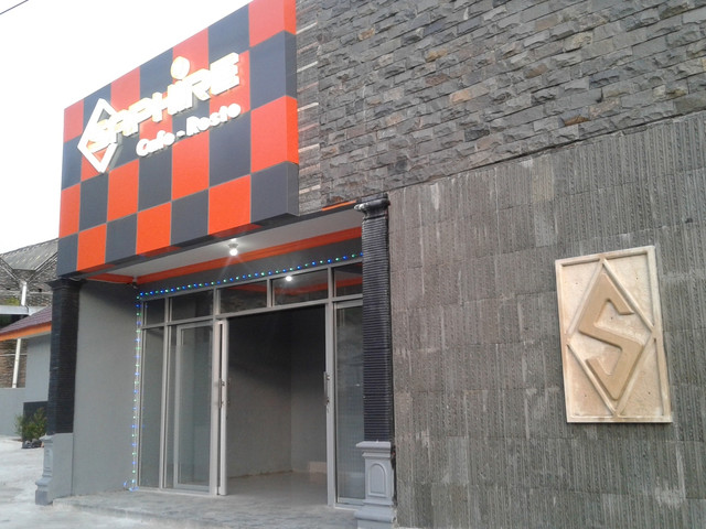 Saphire Cafe & Resto Wonogiri