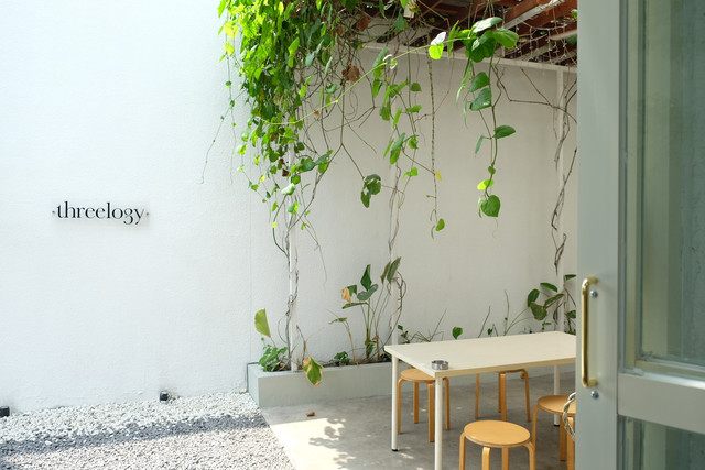 Threelogy Coffee