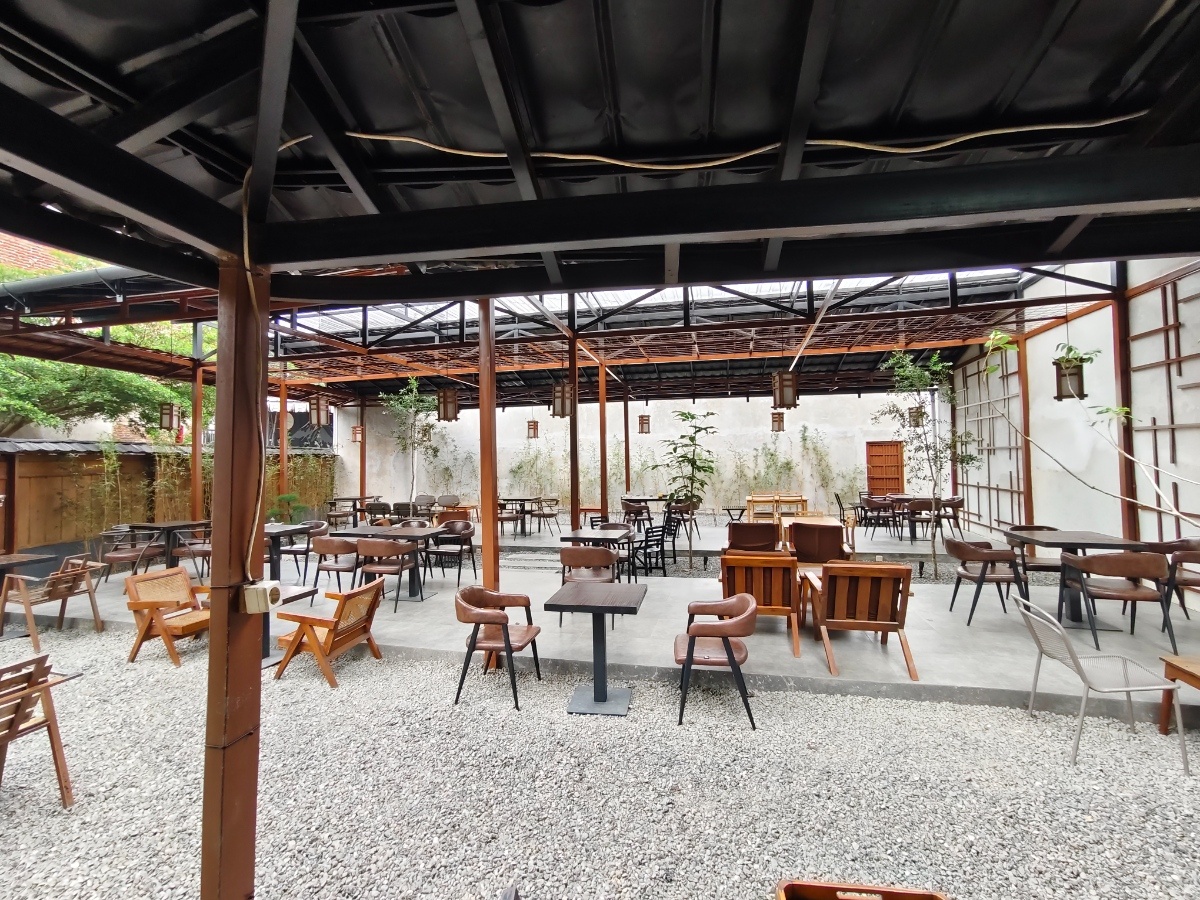 Otaku Coffee & Roastery Ciporang
