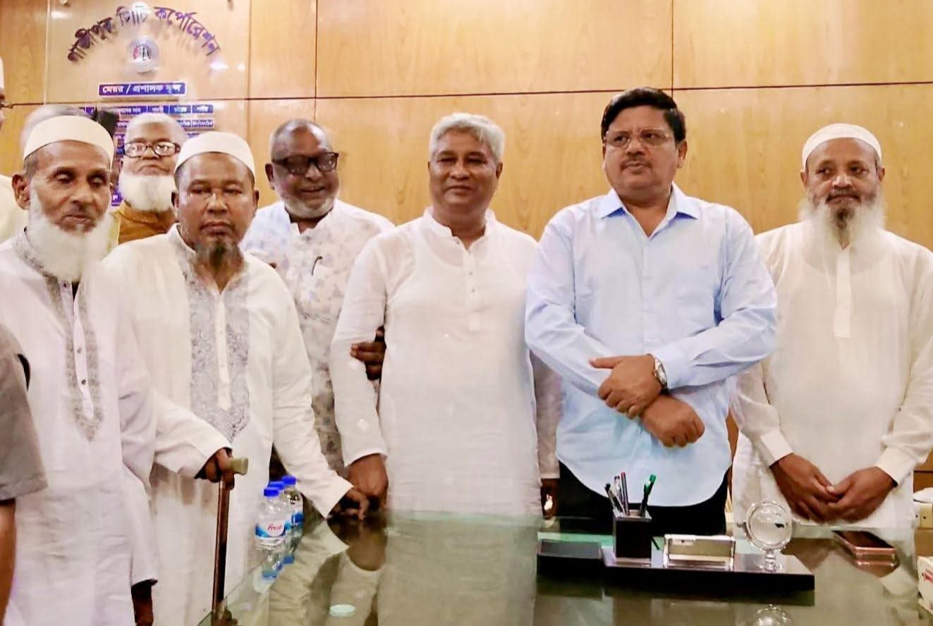গাজীপুরে দত্তপাড়া সড়ক ও ড্রেন নির্মাণের উদ্যোগ, এলাকাবাসীর স্বস্তি