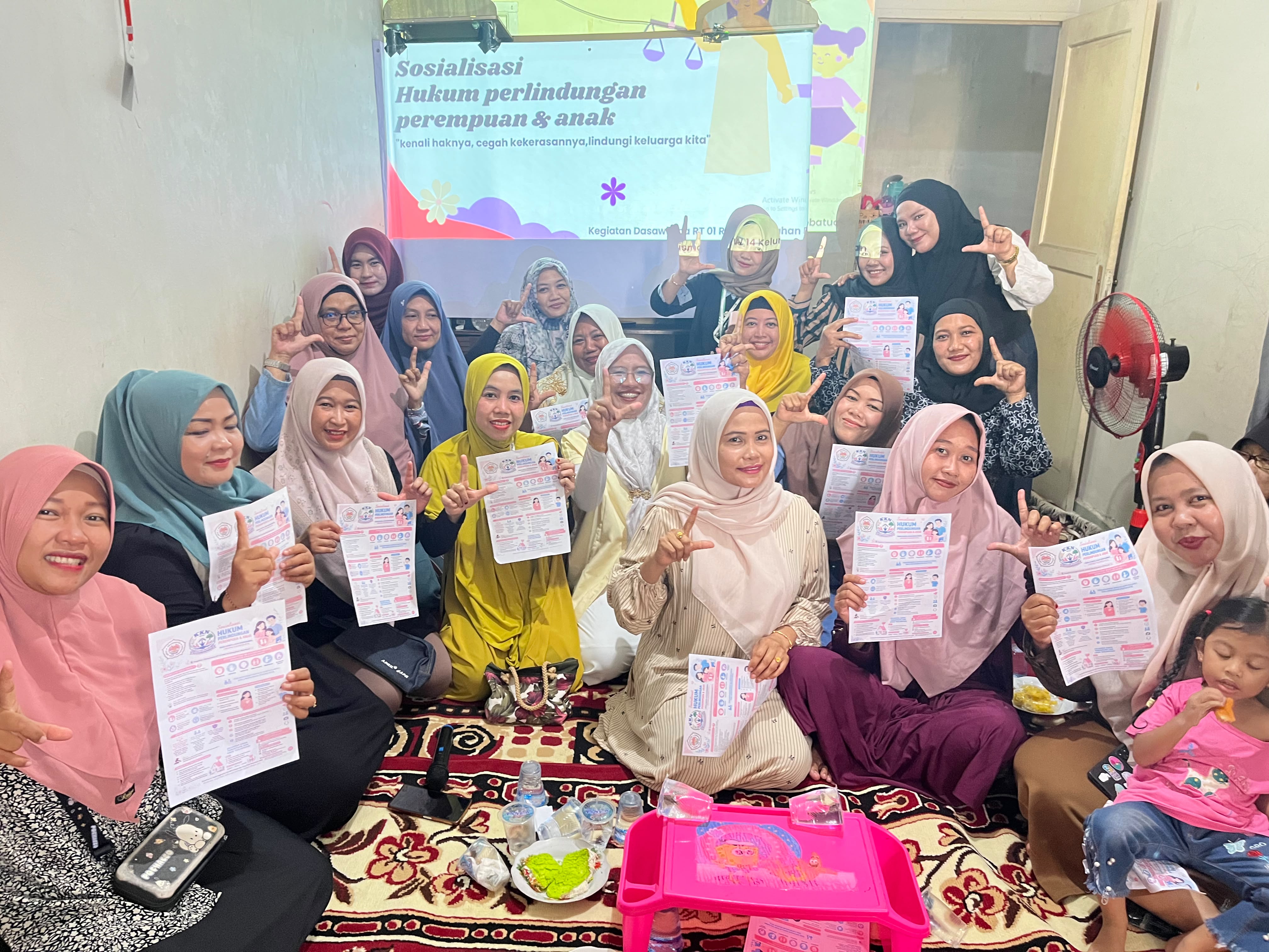 Dasawisma Kemuning RT 01 RW 014 Melakukan Sosialisasi Hukum Perlindungan Perempuan dan Anak