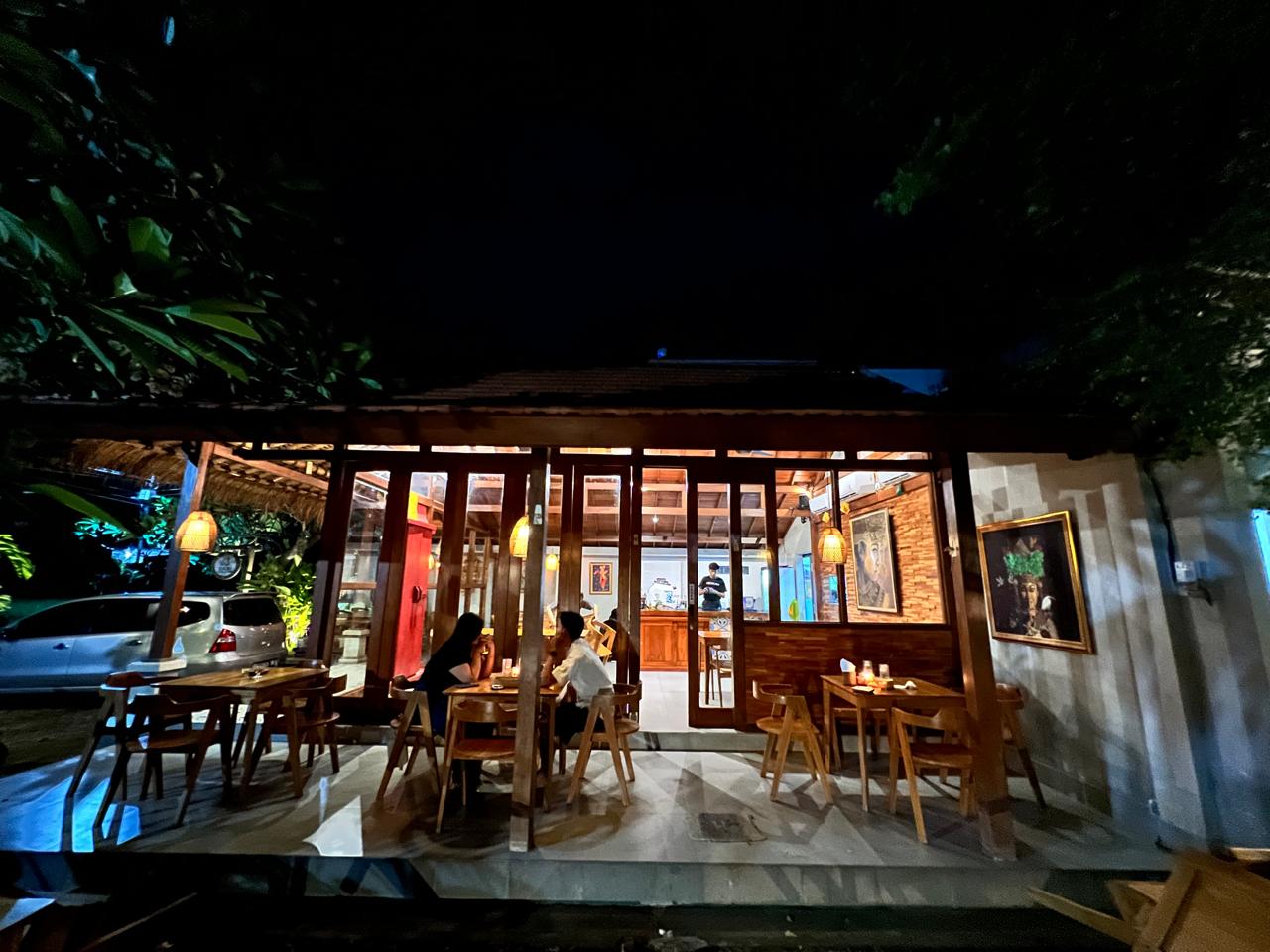 Dari coffee & panini