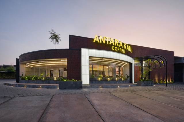 Antarakata Coffee, Solo 