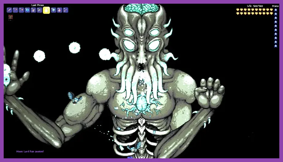 Terraria multiplayer team fighting Moon Lord