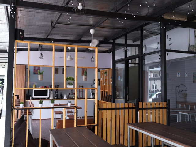 Jevera Coffee and Eatery