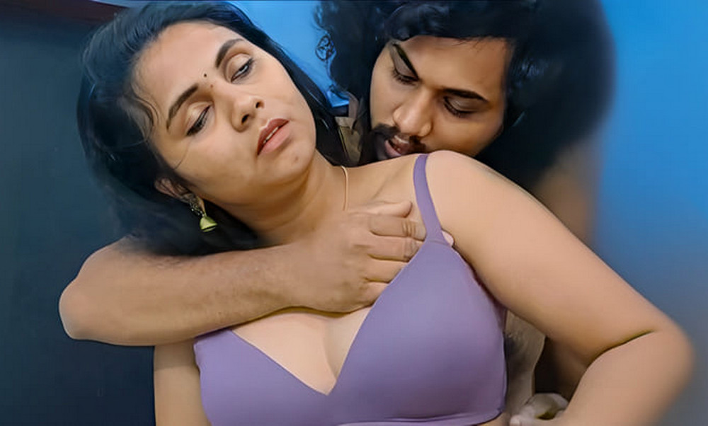 Mallu Wife Vaishnavy (2024) UNRATED Hindi Short Film [250MB]