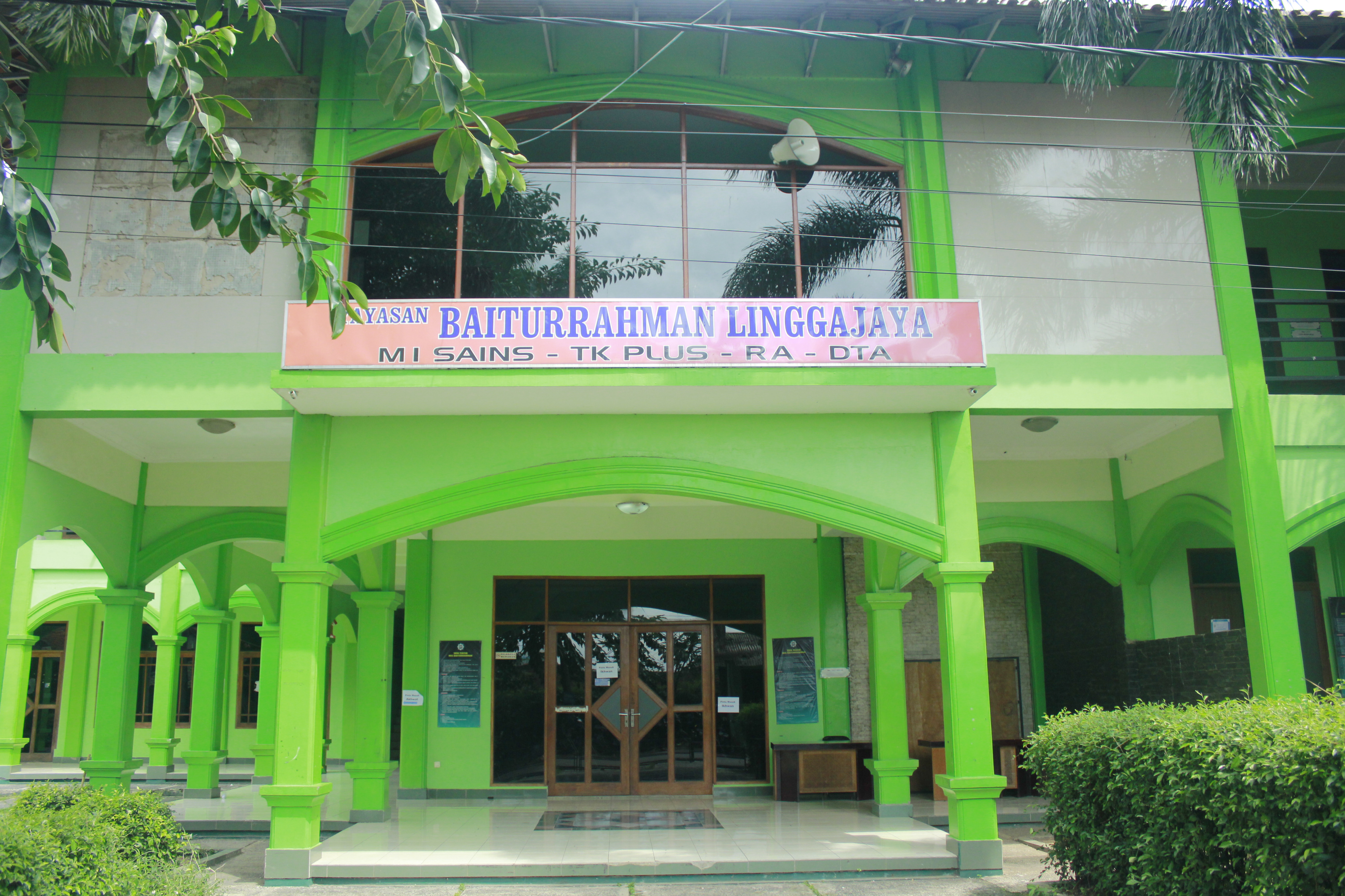 Gedung Baiturrahman