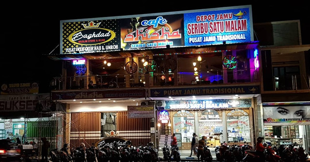 cafe shisha 1001malam
