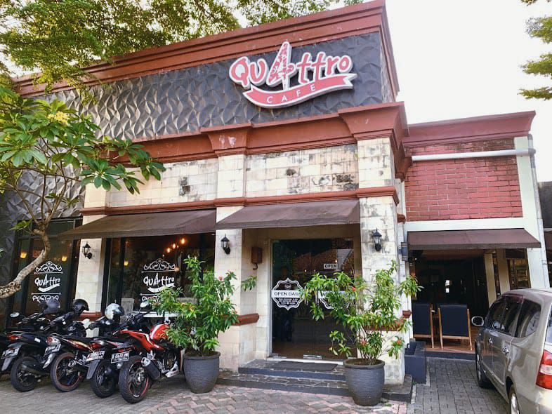 Quattro Café