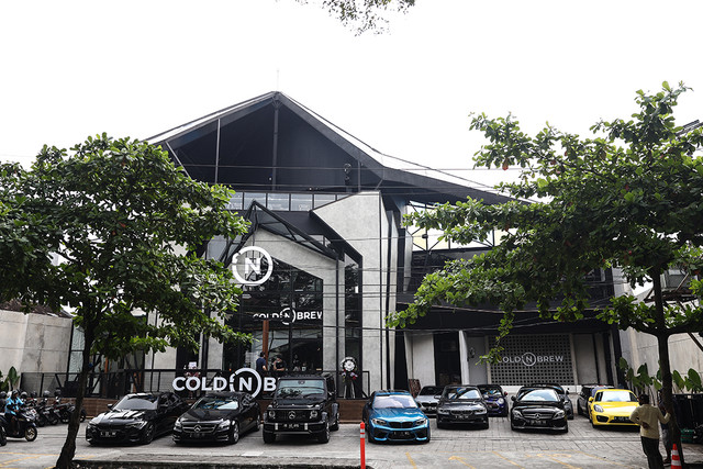 Cold 'N Brew Solo Balapan