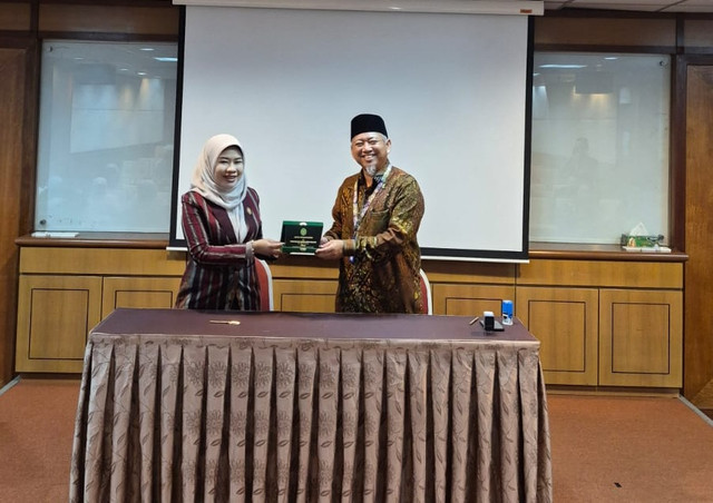Keynote-Speaker-2