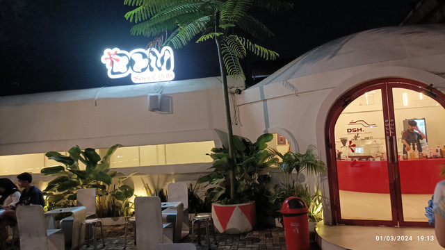DOM Social Hub
