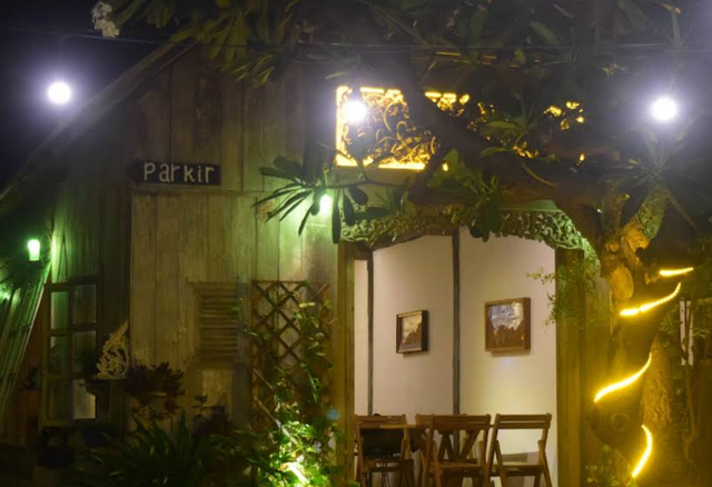 Rebecca Cafe & Eatery