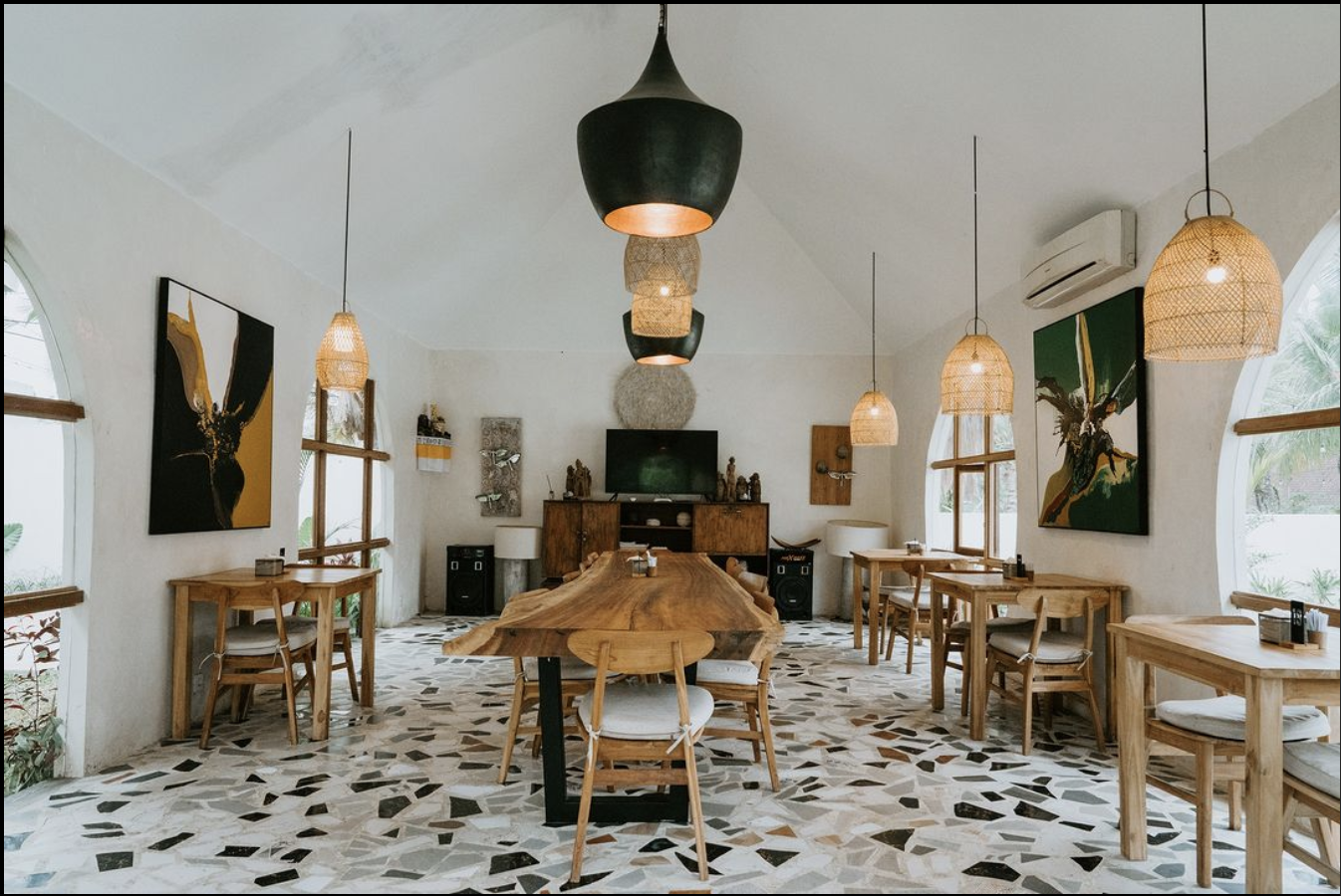 UUMA ( eatery & playground )