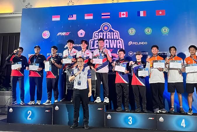 Tim Beregu Compound Putra Provinsi Jambi Juara Final Beregu Compound Putra 50 Meter